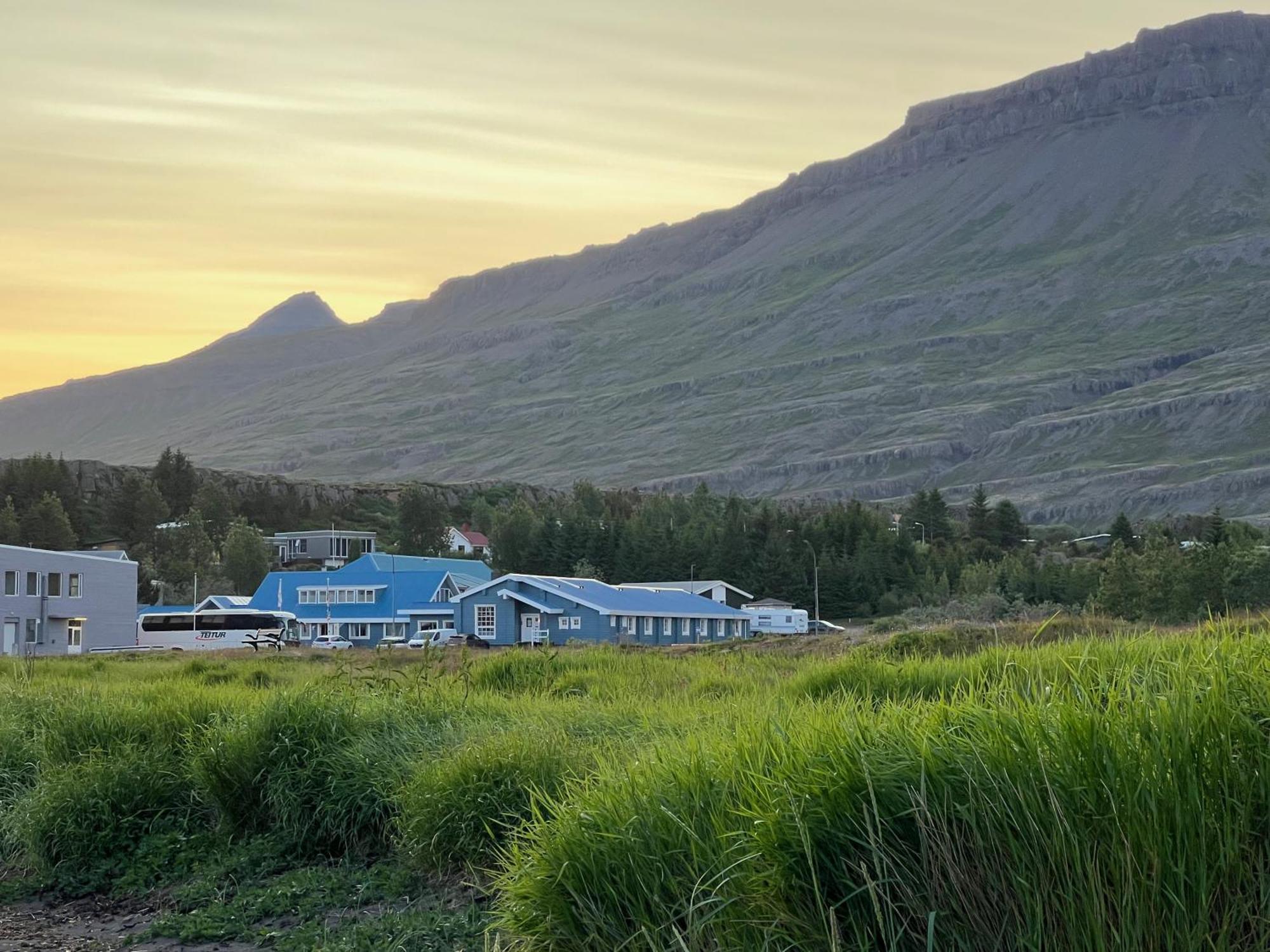 Hotel Breiddalsvik ภายนอก รูปภาพ