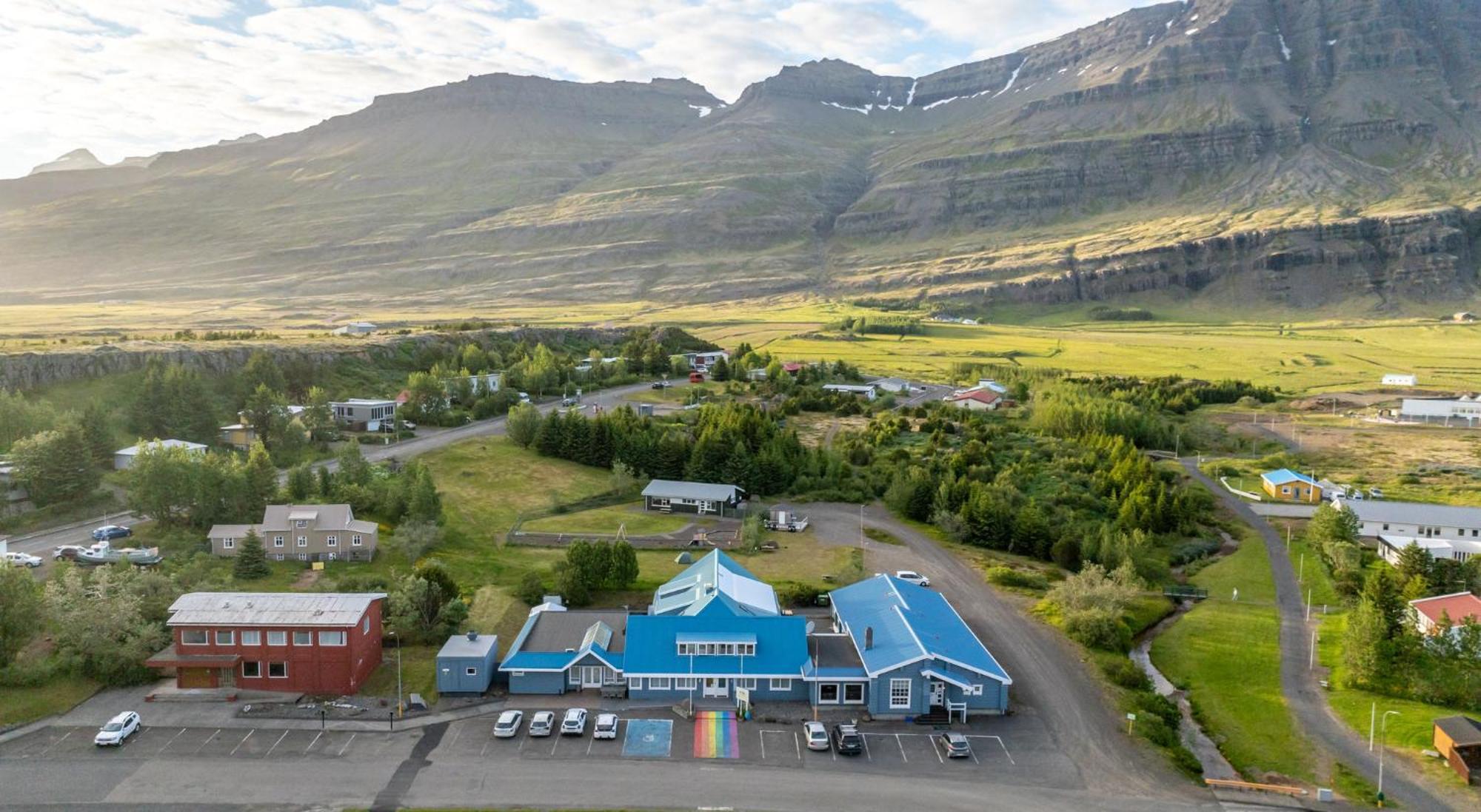 Hotel Breiddalsvik ภายนอก รูปภาพ
