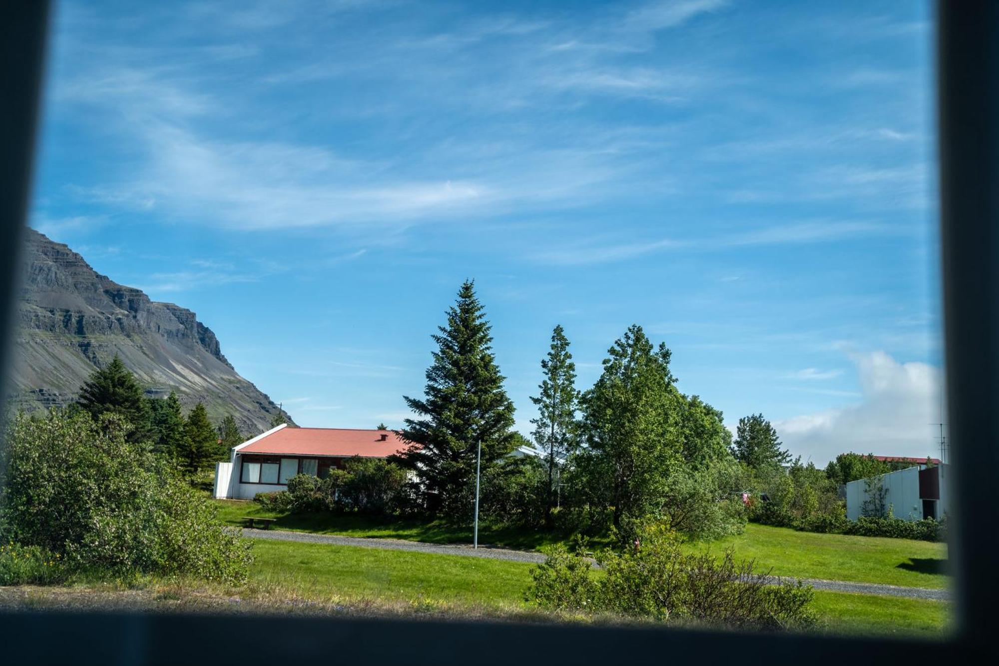 Hotel Breiddalsvik ภายนอก รูปภาพ
